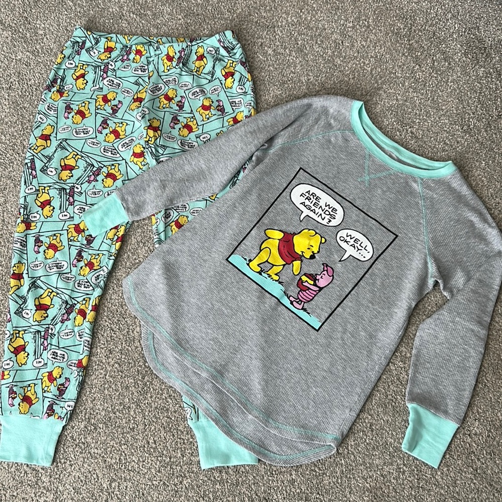 Disney Pooh and Piglet Pajamas, women’s size small